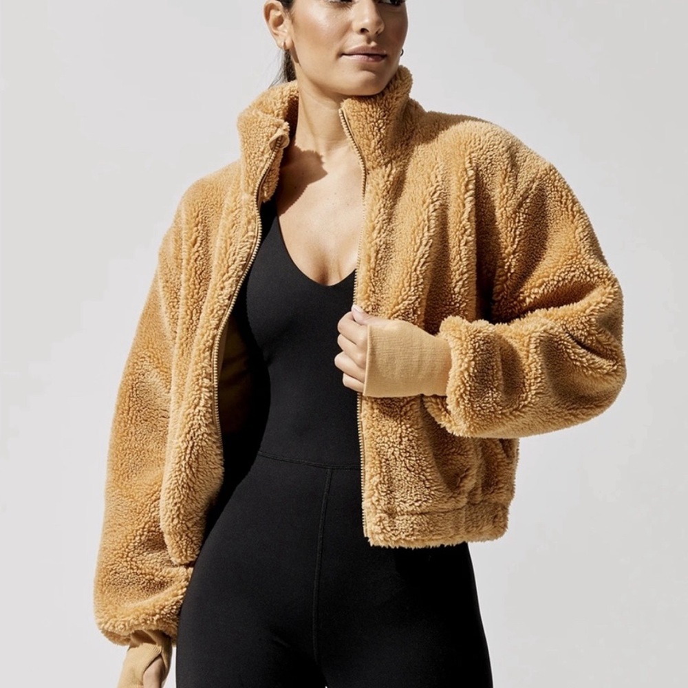 Carbon38 Teddy Jacket - Size Small